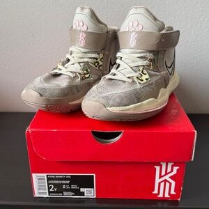 Nike Kyrie Infinity (PS) Leopard Camo Pink Size 2Y